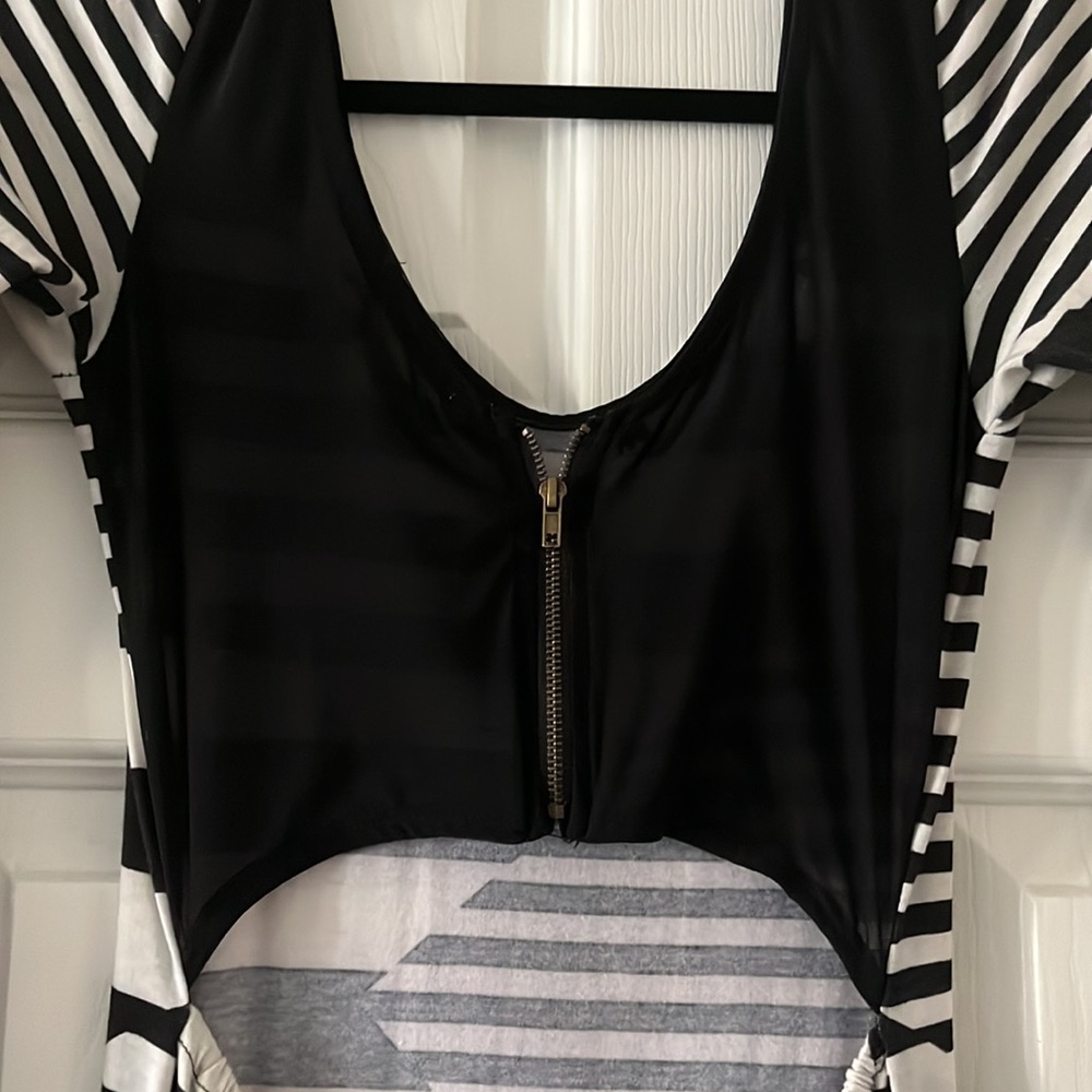 Low Back Maxi Dress - Picture 5 of 6